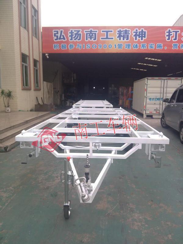 4吨房车底盘 全挂乐鱼（中国）