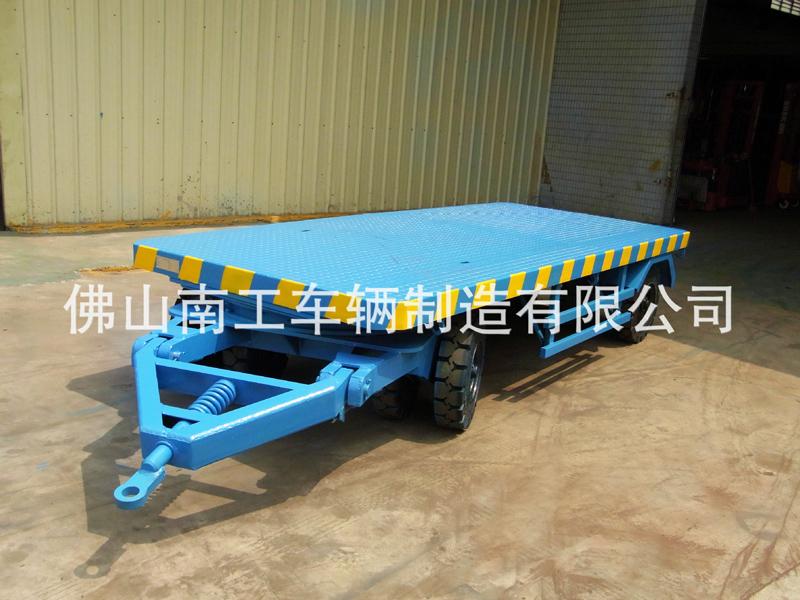 叉车牵引工业平板车 工厂车间周转用10吨乐鱼（中国）