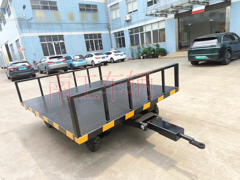 3吨乐鱼（中国） 前后护栏固定平板车