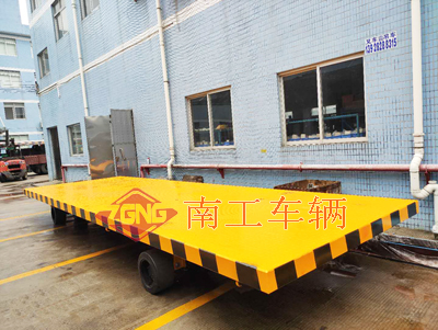 20吨重型全挂乐鱼（中国）I.jpg