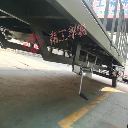 5吨护栏乐鱼（中国）军绿色4I.jpg