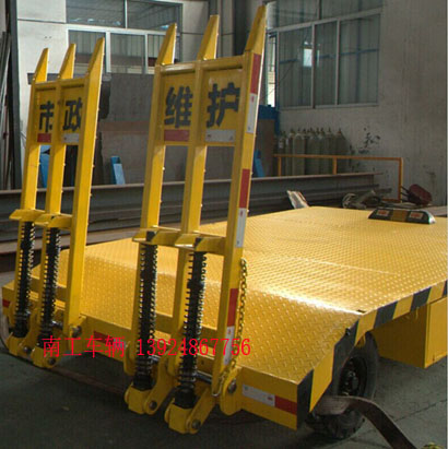 3吨带登车桥乐鱼（中国）4 I.jpg