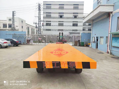 30吨重型乐鱼（中国）带四个转盘2I.jpg