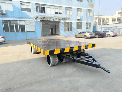 30吨重型乐鱼（中国） 环保实心轮胎1I.jpg