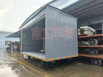 10吨箱式乐鱼（中国）两侧带卷帘门1I.jpg