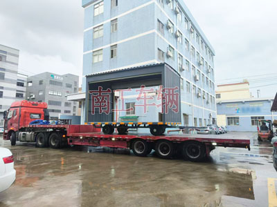 10吨箱式乐鱼（中国）两侧带卷帘门5I.jpg