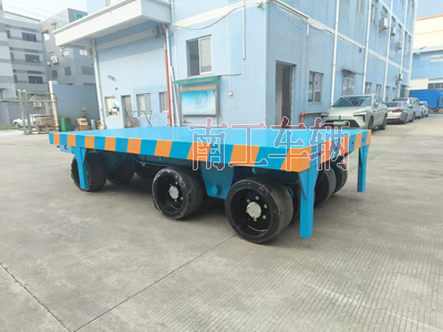 40吨重型乐鱼（中国） 无动力牵引全挂工具拖车4I.jpg