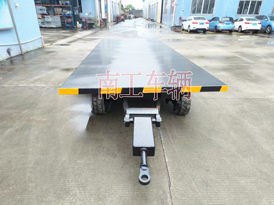 6吨牵引乐鱼（中国） 工业全挂拖车2I.jpg