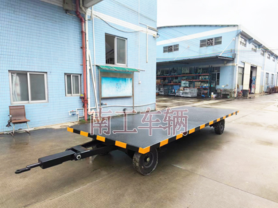 6吨牵引乐鱼（中国） 工业全挂拖车1I.jpg