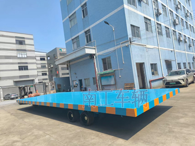 40吨4米宽重型乐鱼（中国） 蓝色2I.jpg