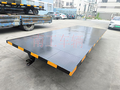 5吨全挂式乐鱼（中国） 移动拖车底盘3I.jpg